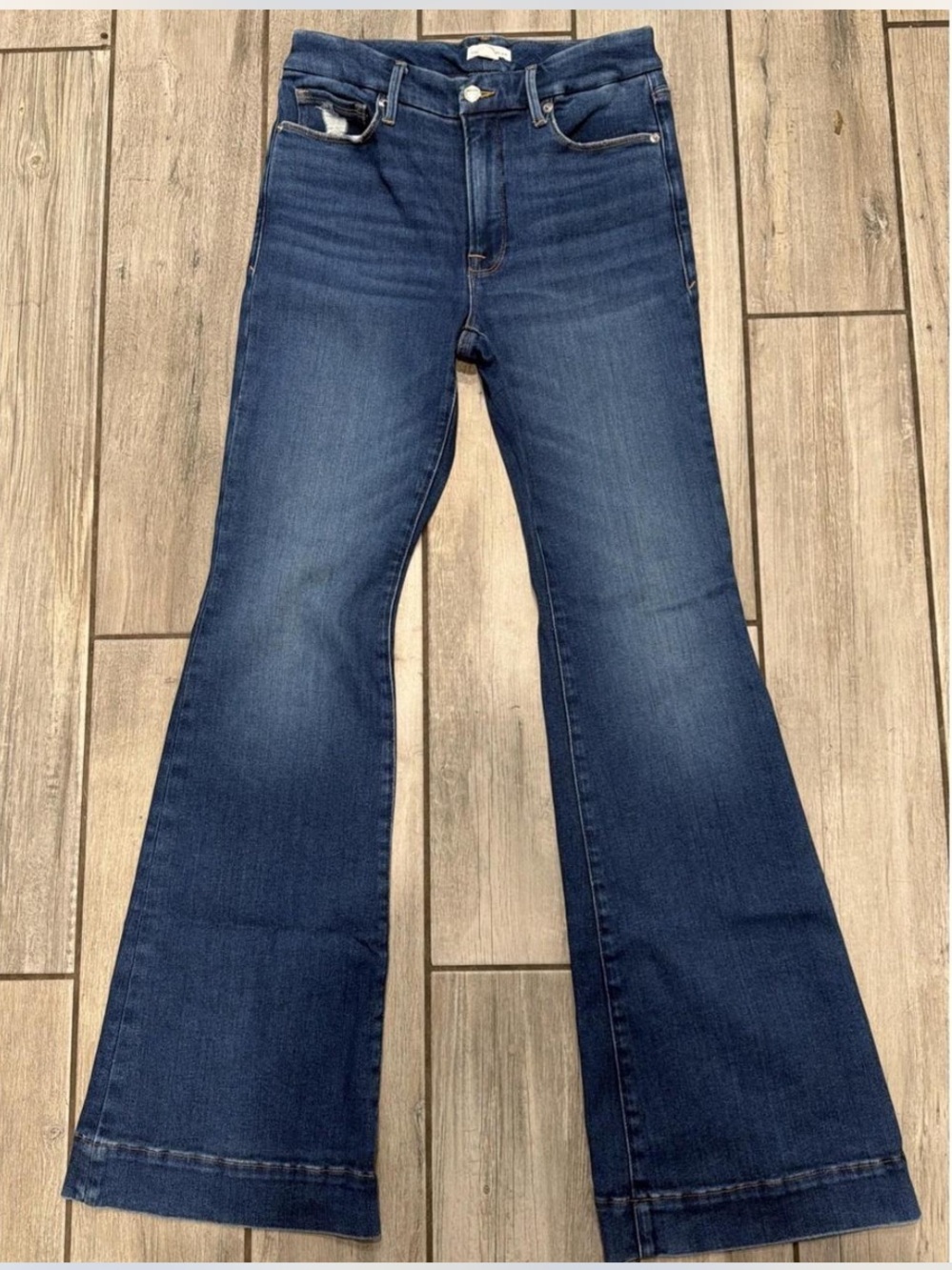 Good American High Rise Flare Leg  Jeans Women's Size 6/28
